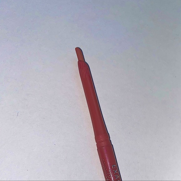 Rimmel Exaggerate Full Colour Lip Liner - Picture 3 of 3